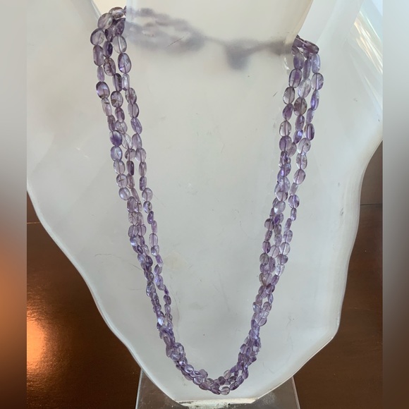 Lovely 3 strand amethyst bead necklace - Picture 3 of 5